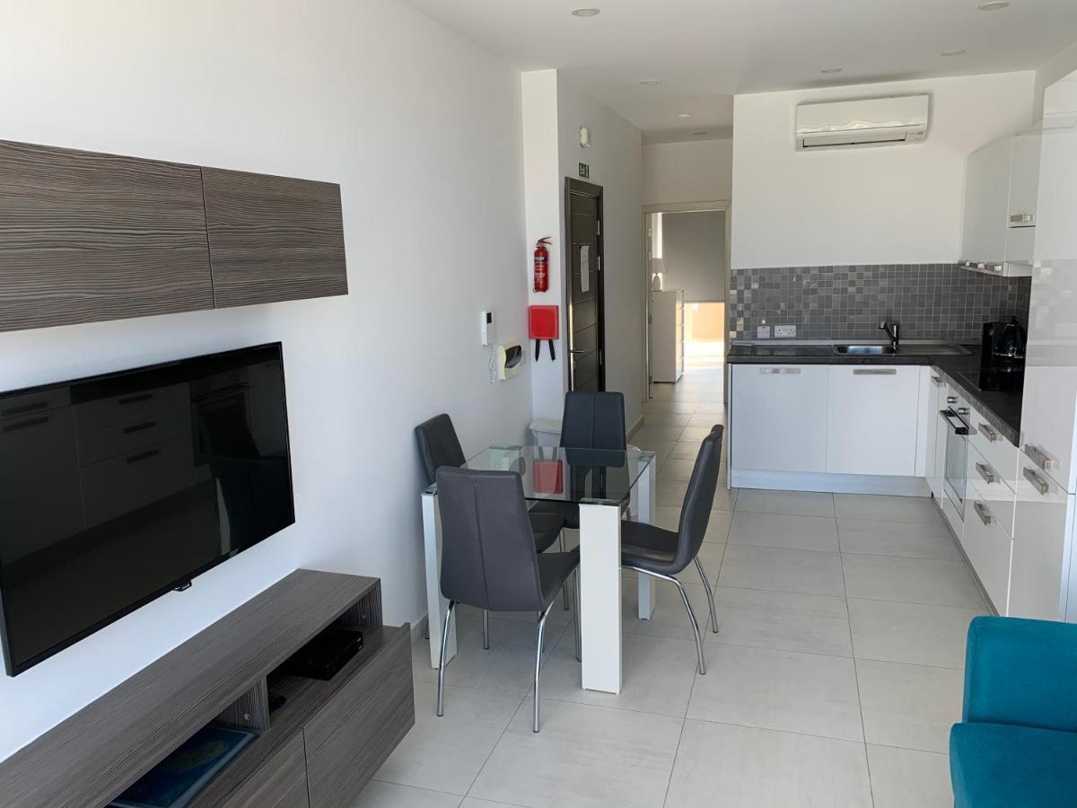 Sea View Penthouse Mellieha Bay Daire Dış mekan fotoğraf