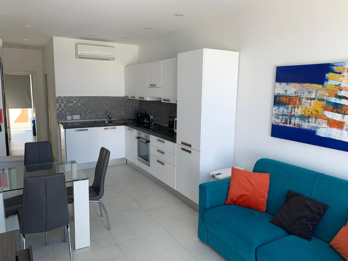 Sea View Penthouse Mellieha Bay Daire Dış mekan fotoğraf