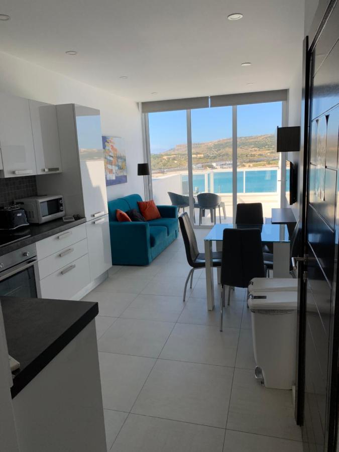 Sea View Penthouse Mellieha Bay Daire Dış mekan fotoğraf