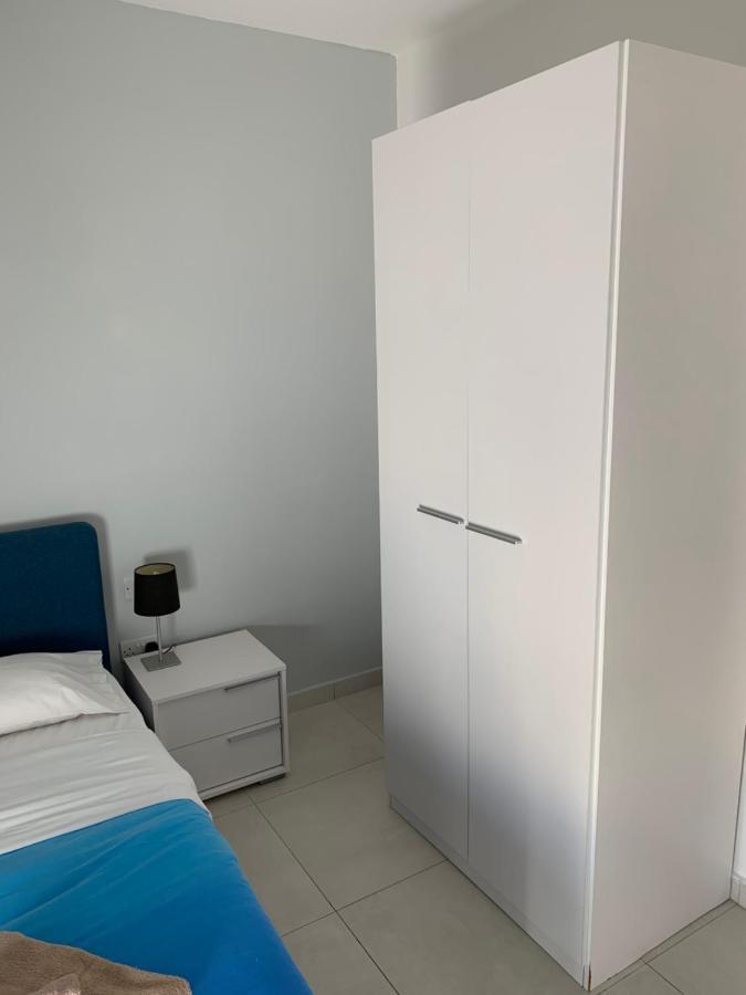 Sea View Penthouse Mellieha Bay Daire Dış mekan fotoğraf